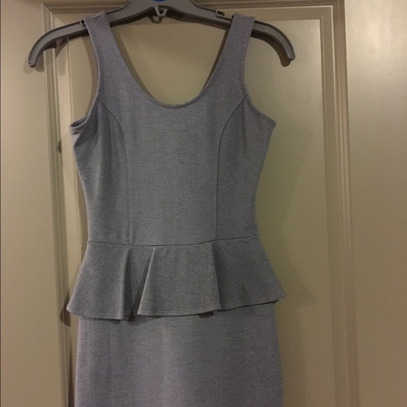 🔺SOLD🔺NWOT Peplum Dress - Picture 2 of 3