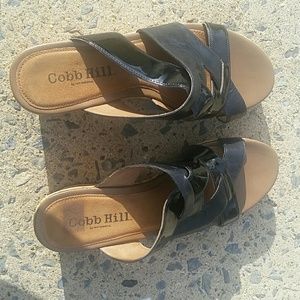 Black wedge sandals sz 8.5
