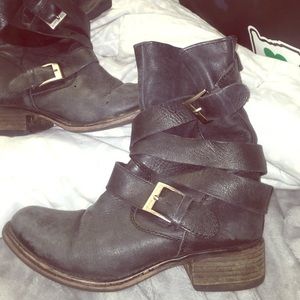 Steve Madden Boots