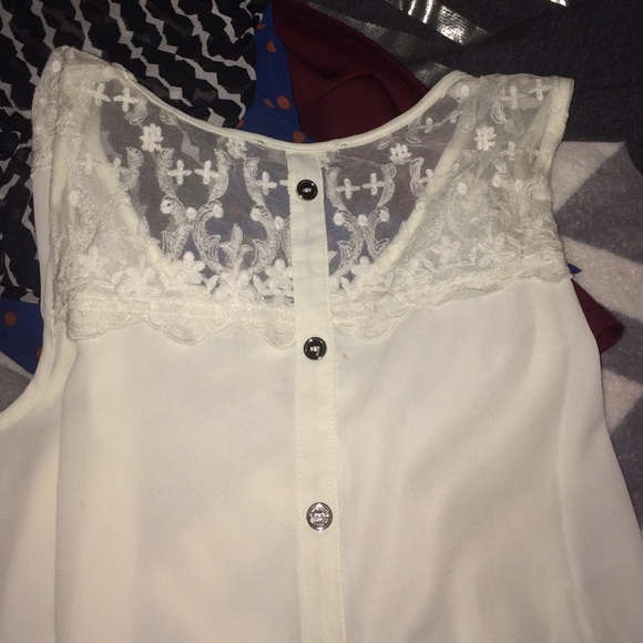 white flowy top