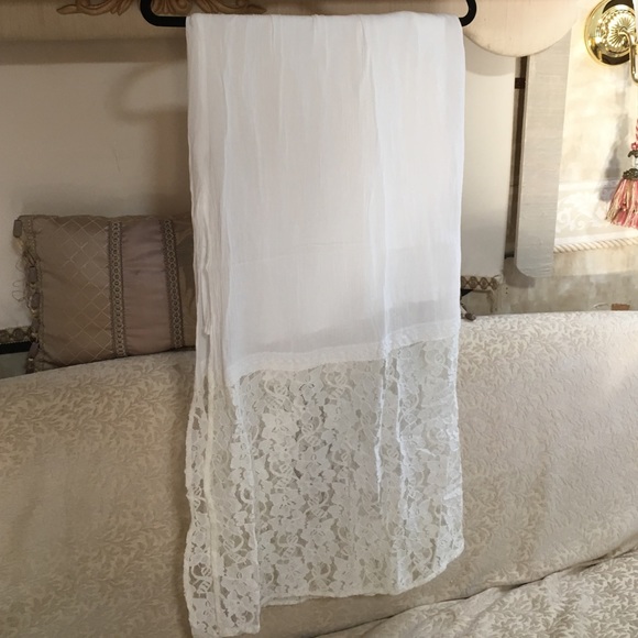 Ambercrombie & Fitch cream and white sundress