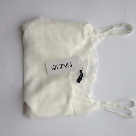 🌺Chiffon blouse crop tank top🌺 - Picture 3 of 3