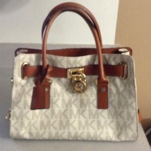 Michael kors Hamilton signature vanilla