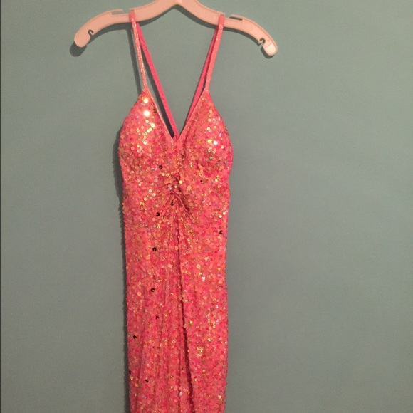 Prom dress - Picture 3 of 4