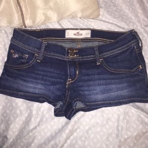 Hollister short