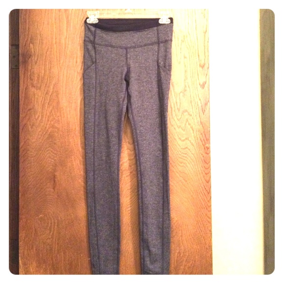 Lululemon yoga pants