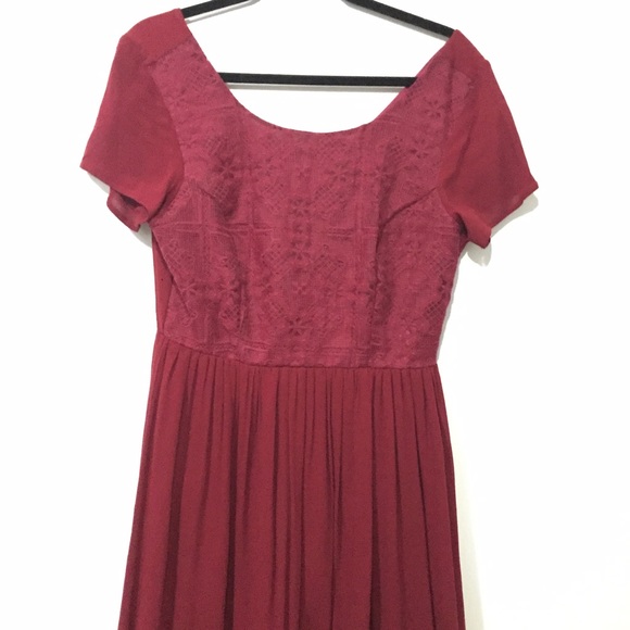 High Low Wine Colored Dress *PRICE FIRM* - Picture 3 of 4