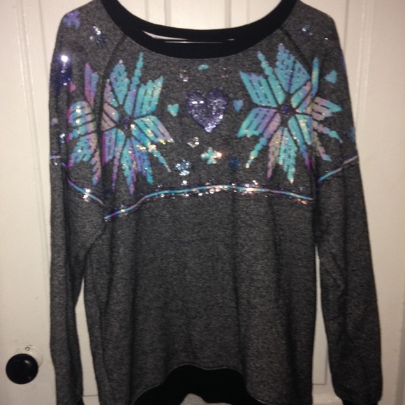Vs snowflake sweater