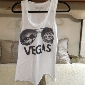 Vegas aviator sunglasses T-shirt size small