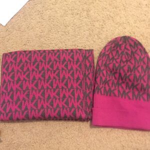 Michael kors hat and scarf