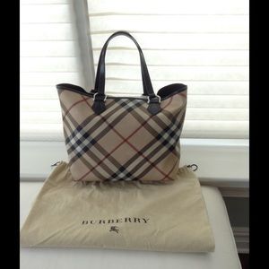 Burberry nova check tote large