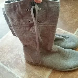 Gray Uggs size 8
