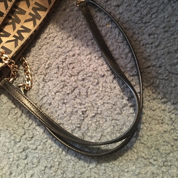 Michael Kors tote - Picture 3 of 4