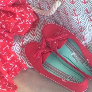 SALE NWOT RED Keds🎉 polkadot laces!!!!🐠🌴⚓️