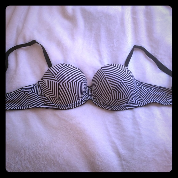 PINK Victoria Secret Bra 34B