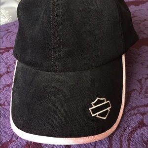 Harley-Davidson, women's ball cap.