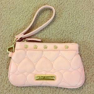 Wristlet