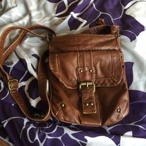 small brown leather pullover purse
