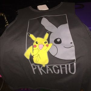 T- Shirt.