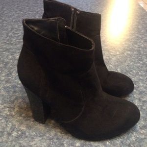 Guess Boot Heels (used)