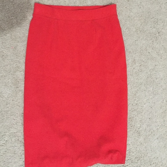 MIDI skirt