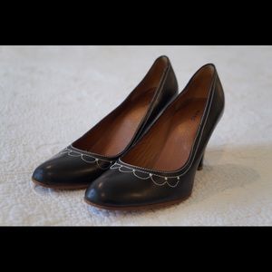 Marc Jacobs black heels