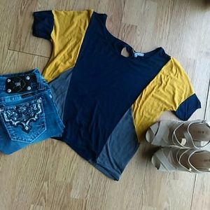 COLOR BLOCK TUNIC