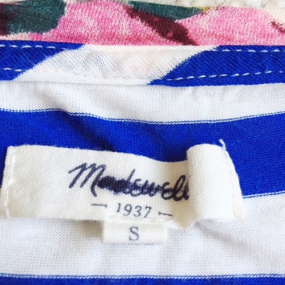 ❌SOLD❌ Madewell Slideshow Tee in Tearose Stripe - Picture 4 of 4