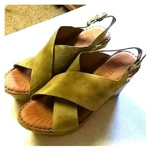 Born Wedge Shoes