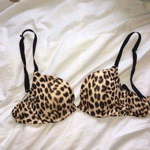 VSPINK leopard print bra PUSH UP