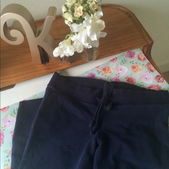 Like New Navy Leggings/sweats - S - Picture 2 of 4