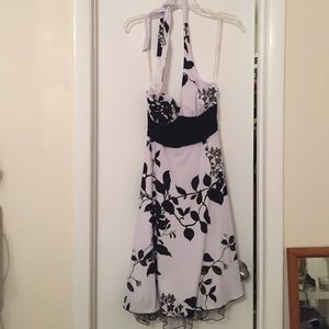 Cocktail/prom dress