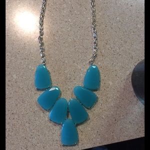 KENDRA SCOTT HARLOW STATEMENT NECKLACE