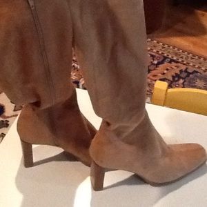 Pesaro suede boots