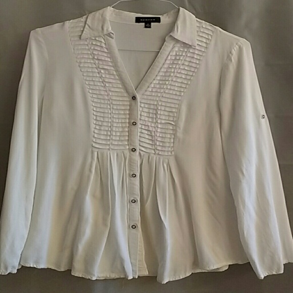 Women's Shirt - Picture 1 of 4