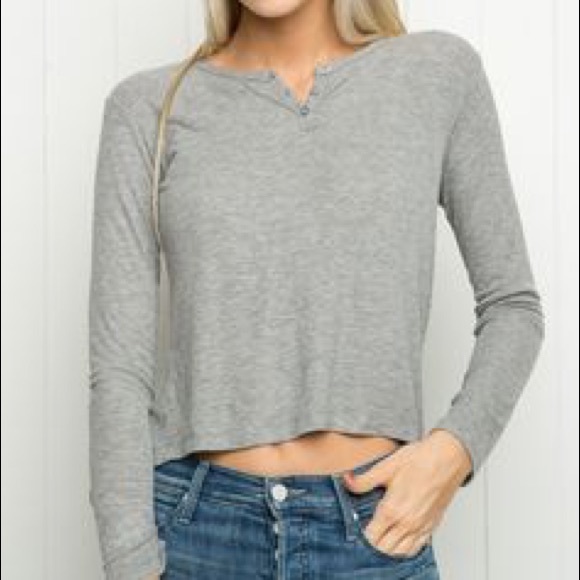 Brandy Melville top for Rhemcraw
