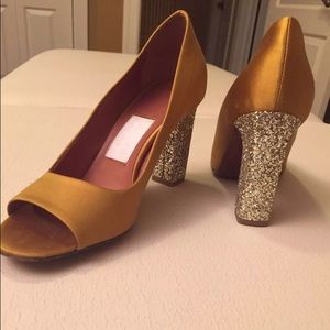 Lanvin gold shoes with silver heels, size 38