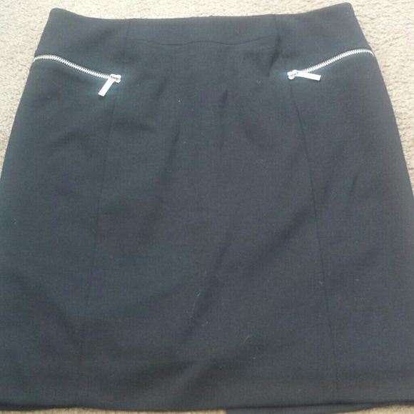 Black Micheal Kors Pencil Skirt