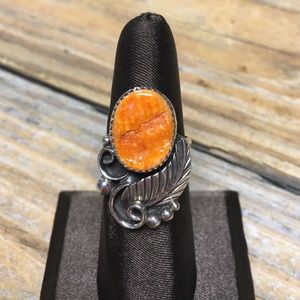 Spinet Oyster Shell Sterling Silver Ring (R200)