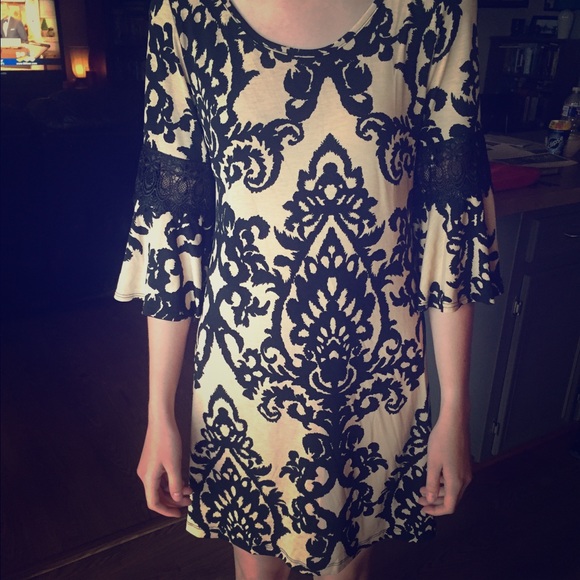 Lace patterned dress