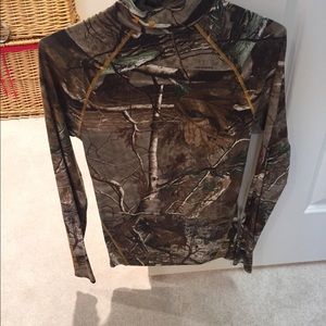 Medium under armour thermal