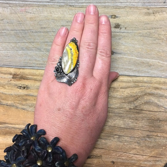 Sterling Silver Ring (R336) - Picture 4 of 4