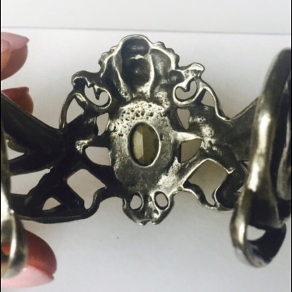 SOLD❗️La Fée Verte - Absinthe Fairy Swarovski Cuff - Picture 2 of 4