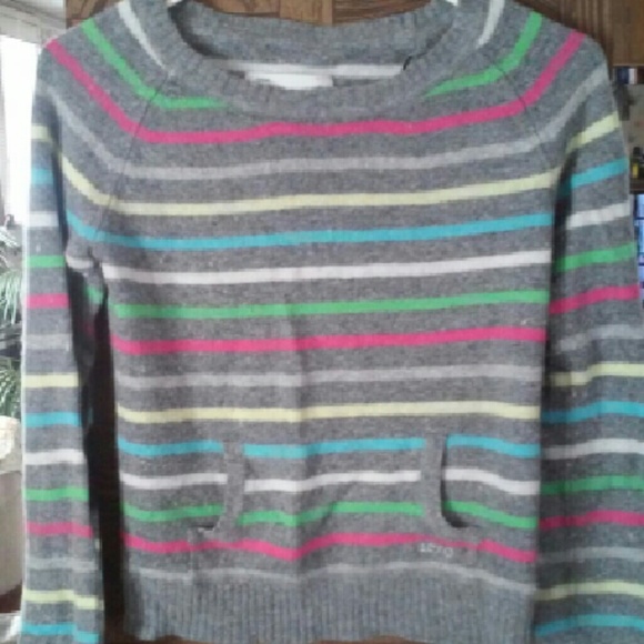 Old Navy sweat shirt