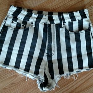 BDG high waist short