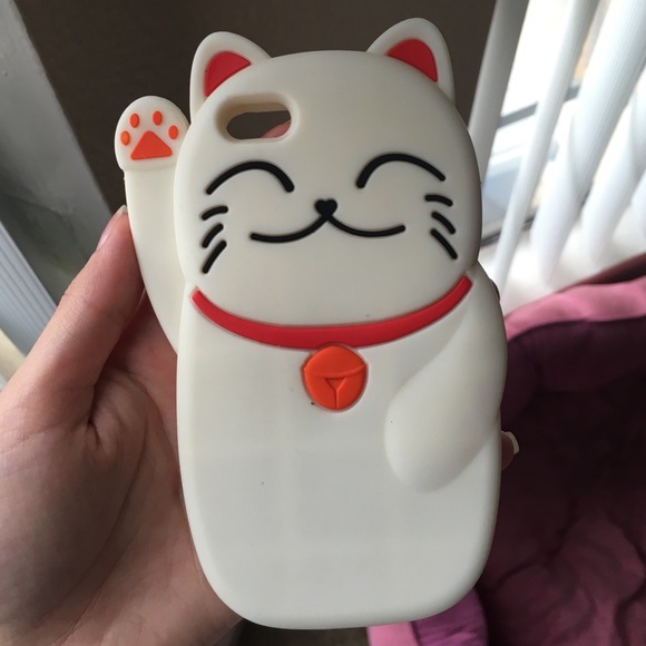 🐋SOLD🐋 Lucky cat iPhone 5 case! - Picture 1 of 3