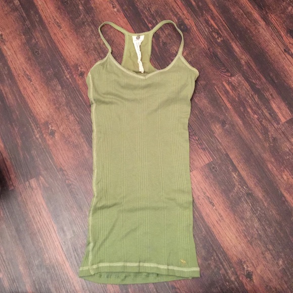 Abercrombie & Fitch v-neck ribbed tank