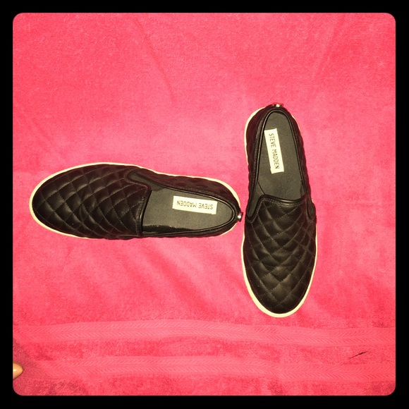 Steve Madden Shoes - Espadrilles