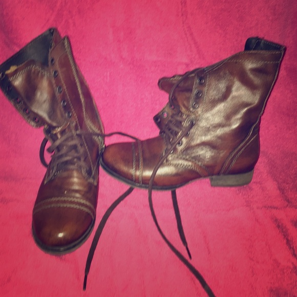 Steve Madden Shoes - Steve Madden Troopa boots