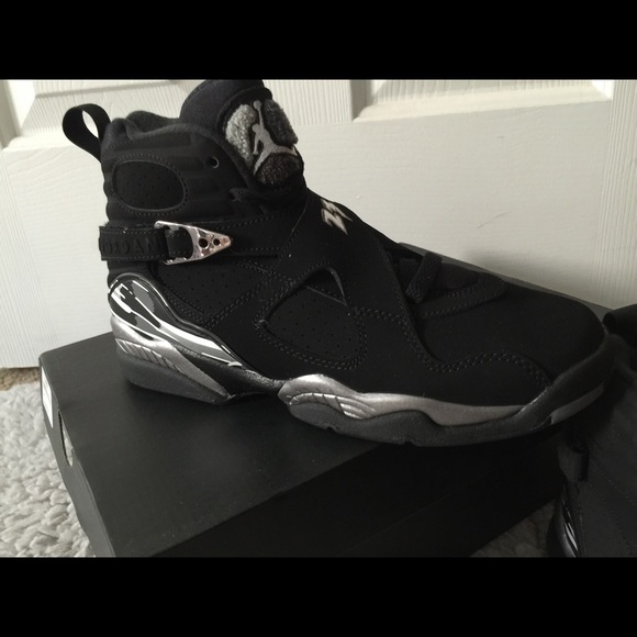 Jordan Retro 8 - Picture 2 of 4